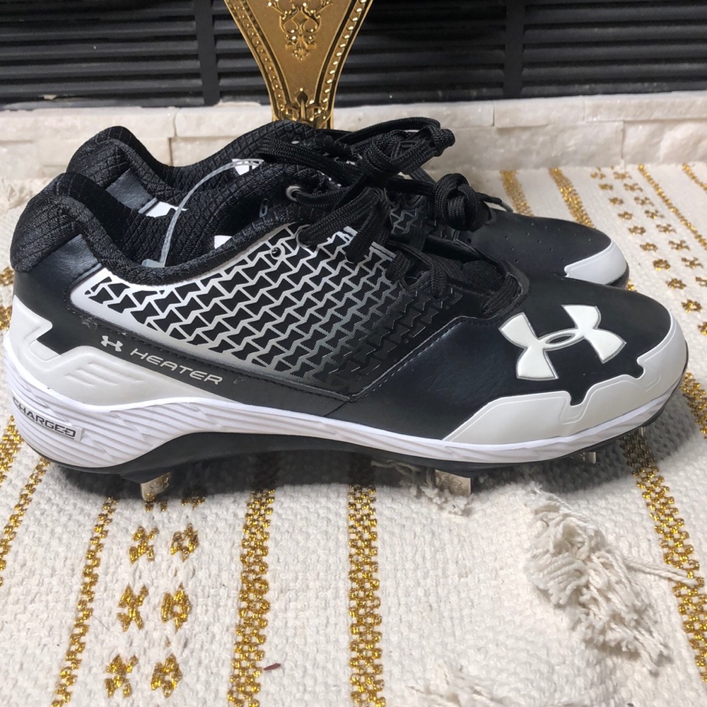 MLB Under Armour Cleats - Picture 5 of 8